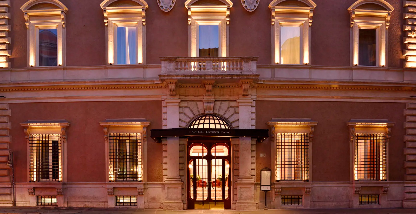 Stampe fotografiche di grande formato per l'arredamento dell'Hotel Orologio Roma a Roma